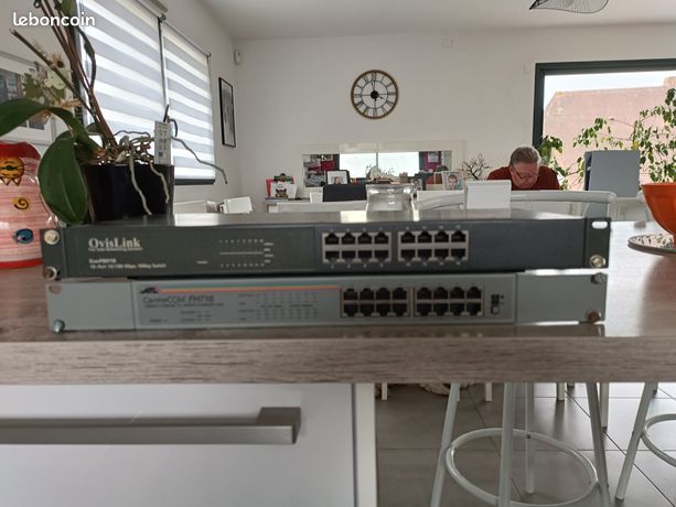 Switch 2 16 ports