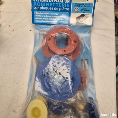 Système de fixation robinetterie de douche fixoplac complet avec raccords Pour tuyau 16 a sertir Envoi possible