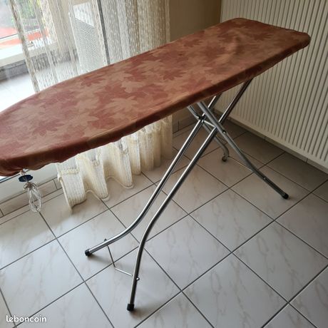 Table à repasser Brabantia métal
