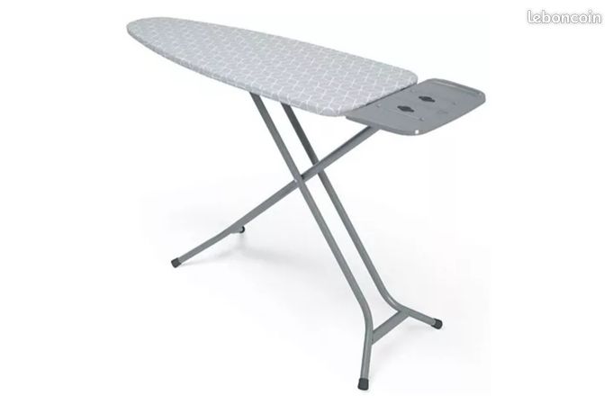 Table à repasser Essentiel b