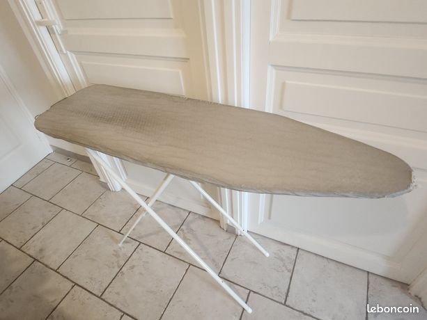 Table à repasser