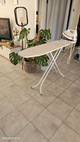 Table à repasser