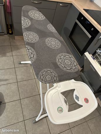 Table à repasser