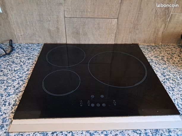 Table de cuisson 3 inducteurs à enlever sur site