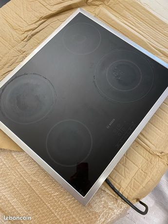 Table de cuisson Bosch vitrocéramique