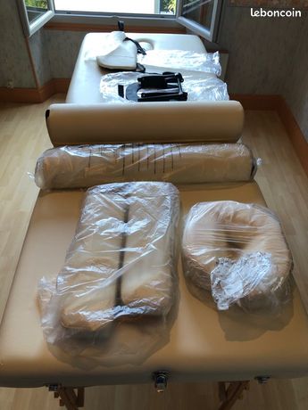 Table de massage avec housse de transport