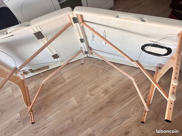 Table de massage beige