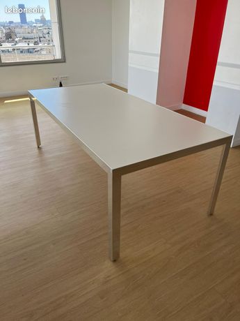 Table de réunion ACEFOR – design professionnel