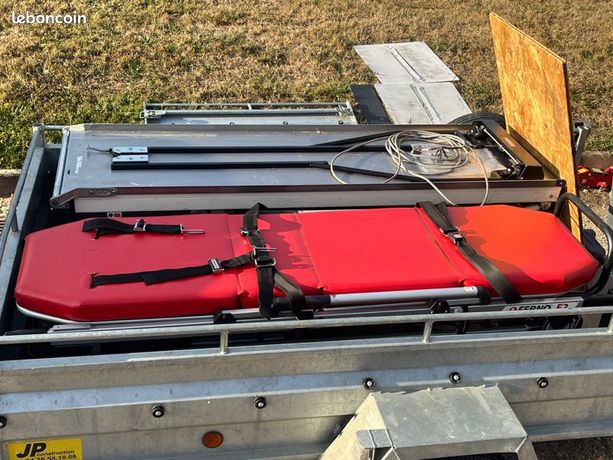 Table élévatrice pour brancard