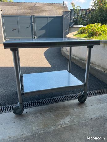 Table Inox sur roues avec étagère TOURNUS EQUIPEMENT