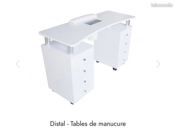 Table manucure distal neuve (encore emballée)