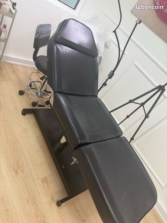 Table massage hydrolique réglable noir