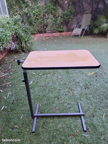 Table médicale de lit