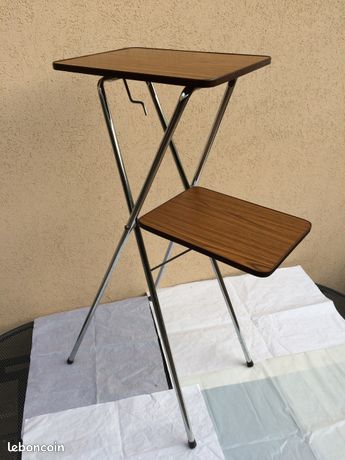 Table pour video projecteur