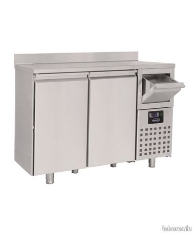 Table réfrigérée 2 portes avec bac Cafe