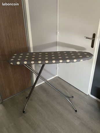 Table à repasser
