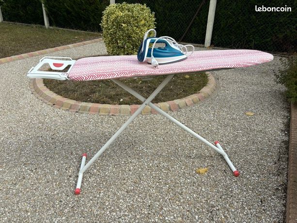 Table et fer à repasser CALOR