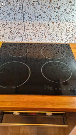 Table induction Electrolux Arthur martin