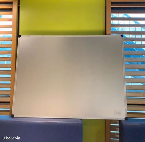 Tableau blanc magnétique Amazon Basics 120x90 cm