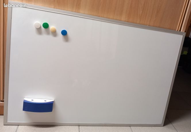 Tableau blanc magnétique