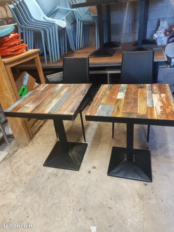 Tables et chaises restaurant