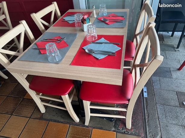 Tables exterieur et interieur