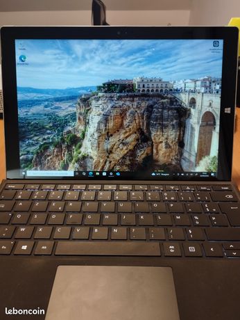Tablette Microsoft Surface pro 3 windows 10 professionnel