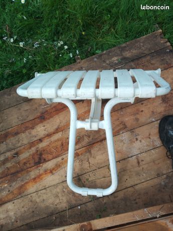 Tabouret de douche daide a la personne