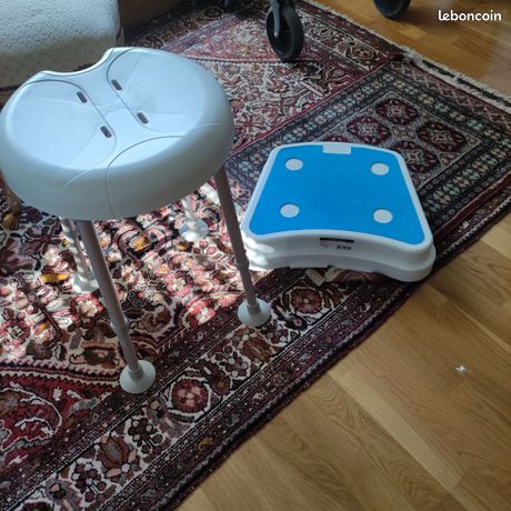 Tabouret douche