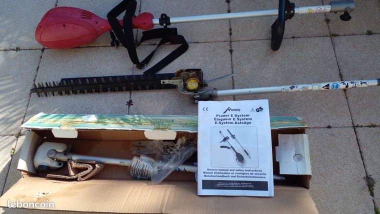 Taille haie / Elagueur MANTIS