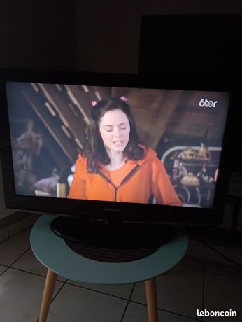 Télé Samsung 80cm LE32c4501w