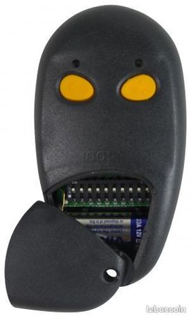 Télécommande PROEM ER2C4 ACD peu servi avec la pile