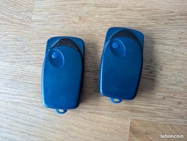 Télécommandes de portail / garage 43392 MHz