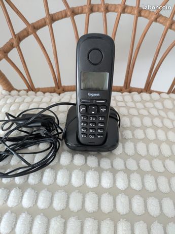 Téléphone fixe