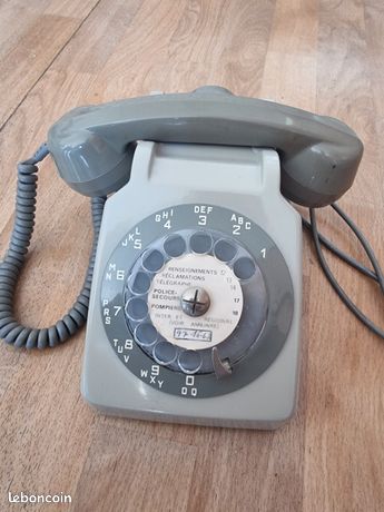 Téléphone à cadran