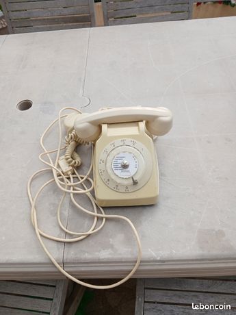 Téléphone