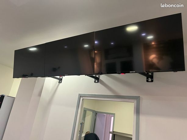 Televiseur Edenwood connecté + fixateur