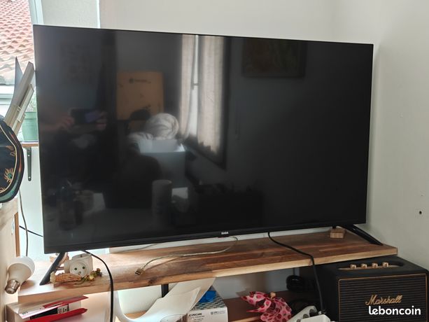 Téléviseur Led SABA UD43CHS244S UHD 4K 43 pouces 108 cm