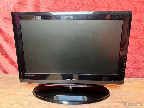 Téléviseur Samsung 22" LE22B450C4W