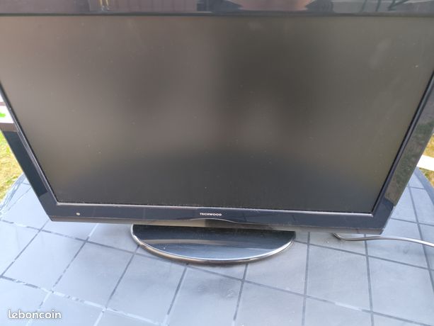 Téléviseur TECHWOOD 46 cm