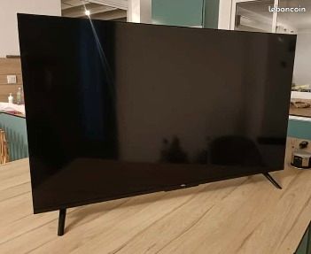 Télévision HD 4K 43''