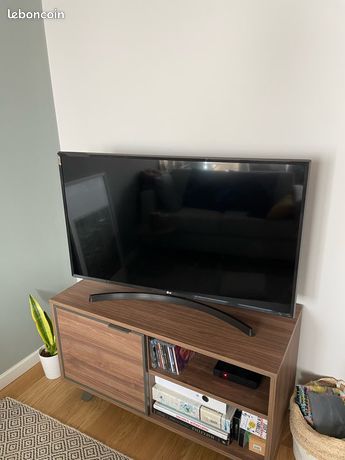 Télévision LG connectée - Très bon état
