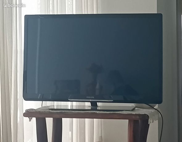 Télévision PHILIPS 81 cm