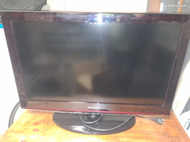 Télévision samsung 80xm