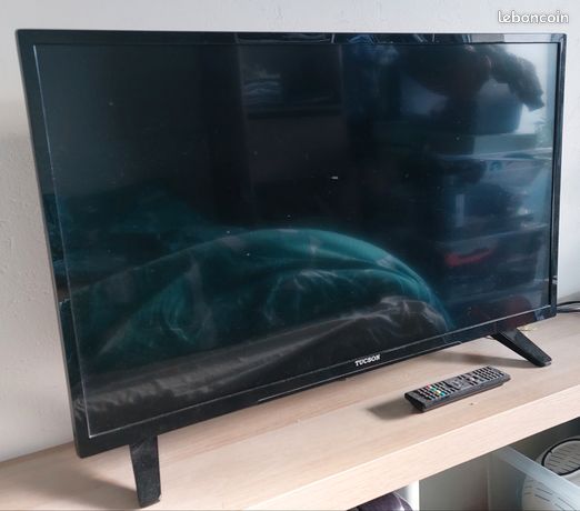 Télévision Tucson 82cm