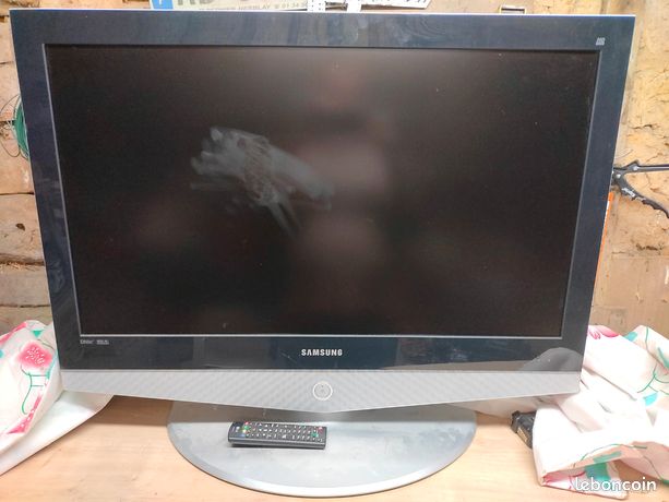 Télévision 32 " écran plat HD ready samsung