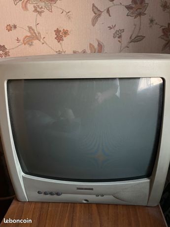 Télévision, 36 cm