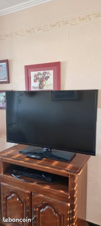 Télévision Samsung 120cm