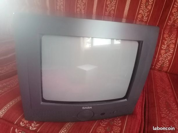 Télévision tube cathodique TV CRT 4/3 SABA 10" 23 cm diagonal