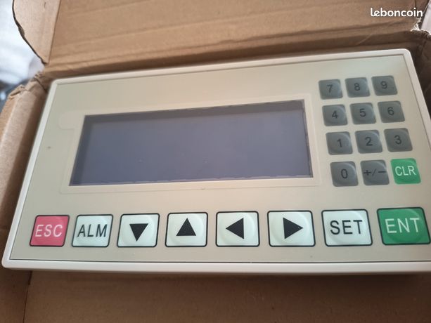 Terminal opérateur industriel HMI 24V
